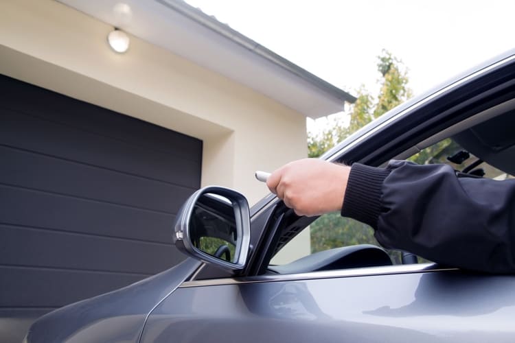 automatismes de portes de garage à Rilhac-Rancon